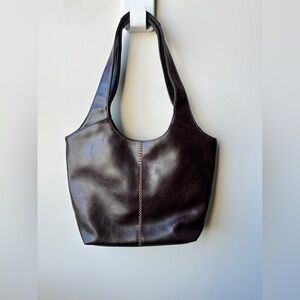 Vintage Dark Brown Shoulder Bag – Sleek Everyday Style